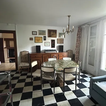 Villa Deux A Confort, Calme Et Acces Rapide A Paris *