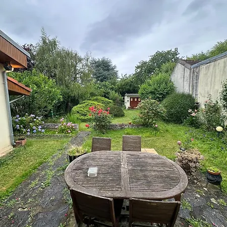 Villa Deux à Confort, Calme Et Accès Rapide à Paris Antony