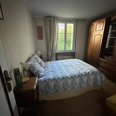 Villa Deux à Confort, Calme Et Accès Rapide à Paris
